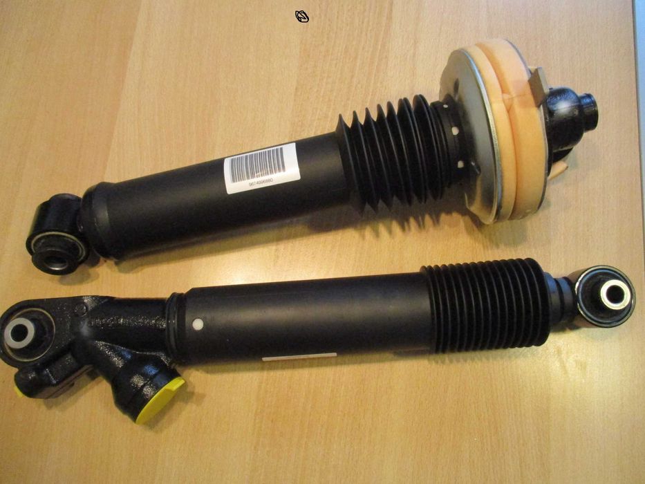 Гідравлічна стійка Citroen C5X7, С5-3, C5 III, Сітроен С5Х7, С5-3