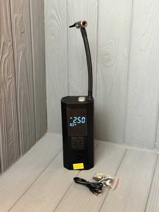 Компресор автомобільний акумуляторний 150 PSI | 6000 мАг | LCD | Ліхтар | Новий