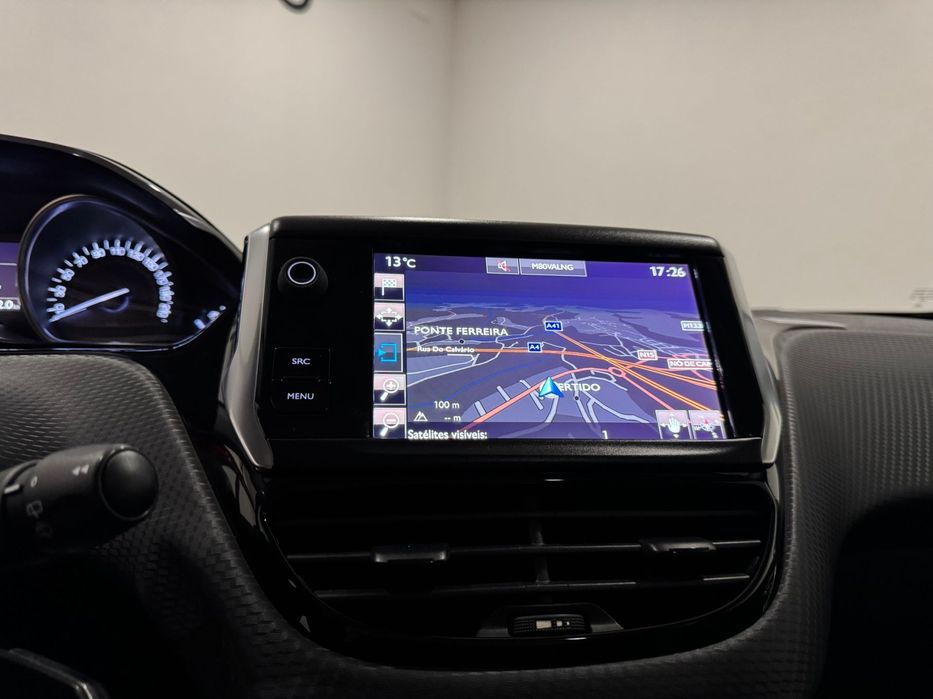 Peugeot 2008 1.6 BlueHDi Crossway