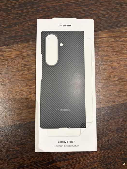 Capa carbono origianal samsung fold 7