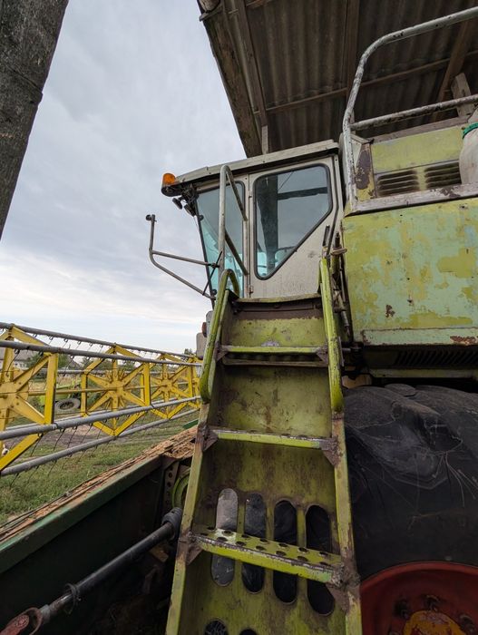 Комбайн CLAAS Dominator 108 SL