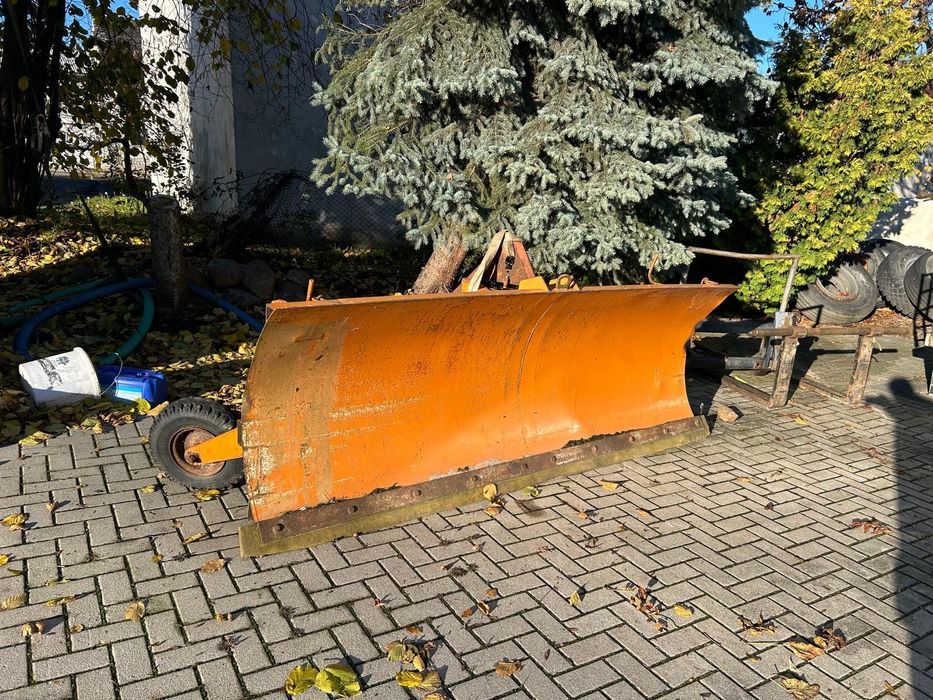 Plug do śniegu odśnieżarka 2,8m x 1m