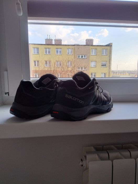 Sprzedam Buty Salomony