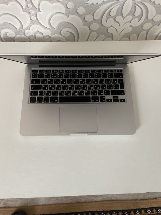 MacBook Pro 13 2014 як новий