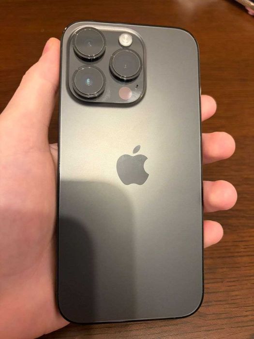 Продам айфон 14 Про без гарантії 84 відсотків акб