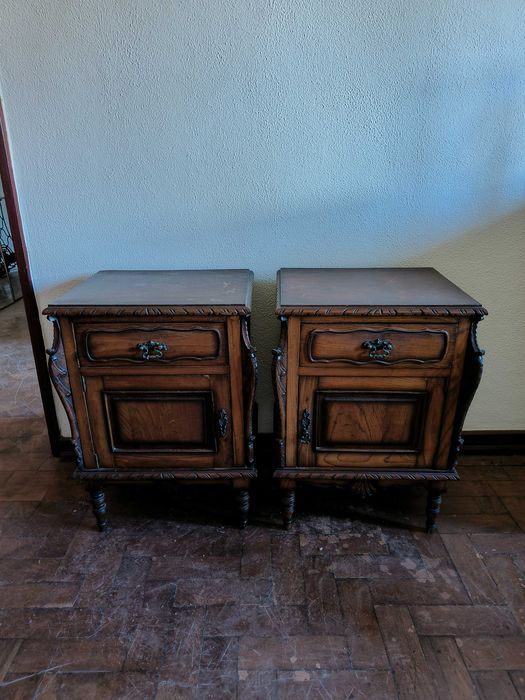 Conjunto de Quarto Vintage em Madeira