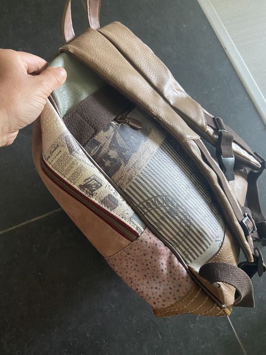 Mochila escolar anekke como nova