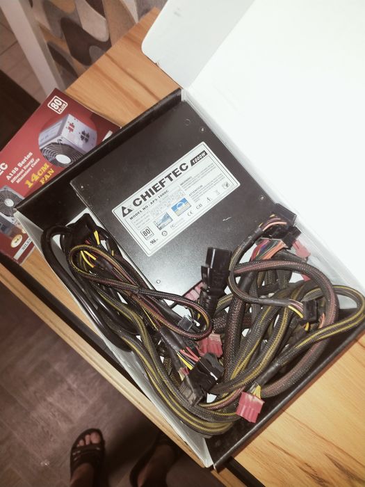 Блок питания chieftec 1000w: 2 100 грн. - Комплектуючі та аксесуари ...