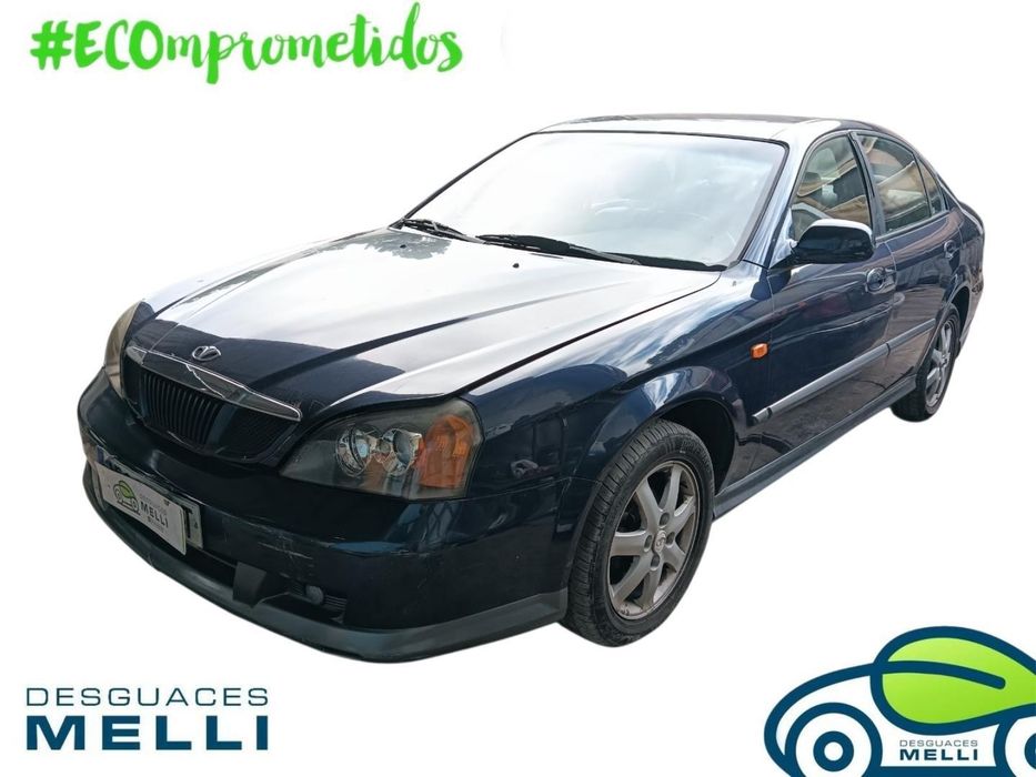 Guarda-Lamas Frente Direito Daewoo Evanda