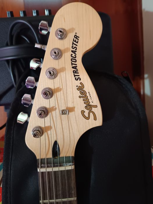 Guitarra elétrica Squier Stratocaster  by Fender