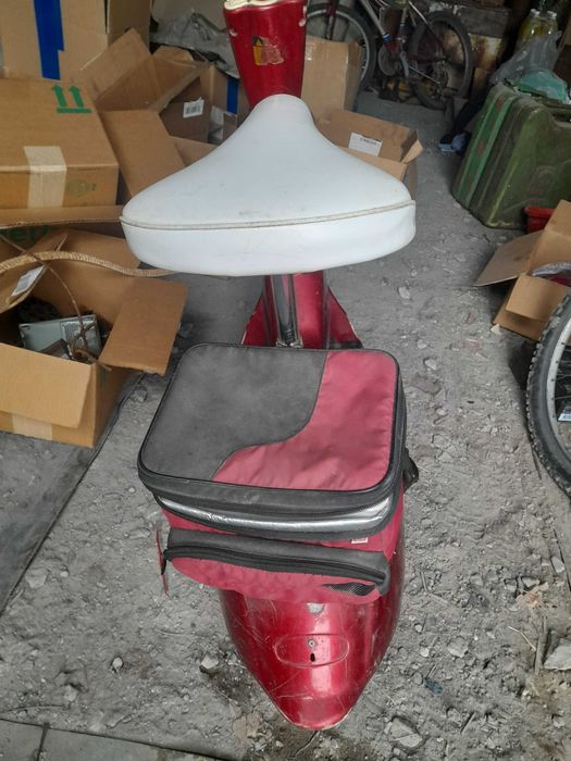 Електроскутер дитячий E-Scooter DK24250