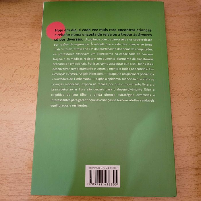 Livro Descalços e felizes
