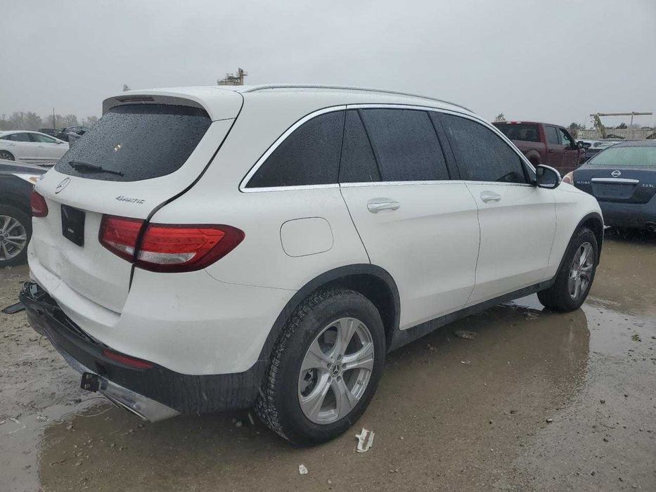 2017 Mercesec -Benz  GLC 300 4MATIC