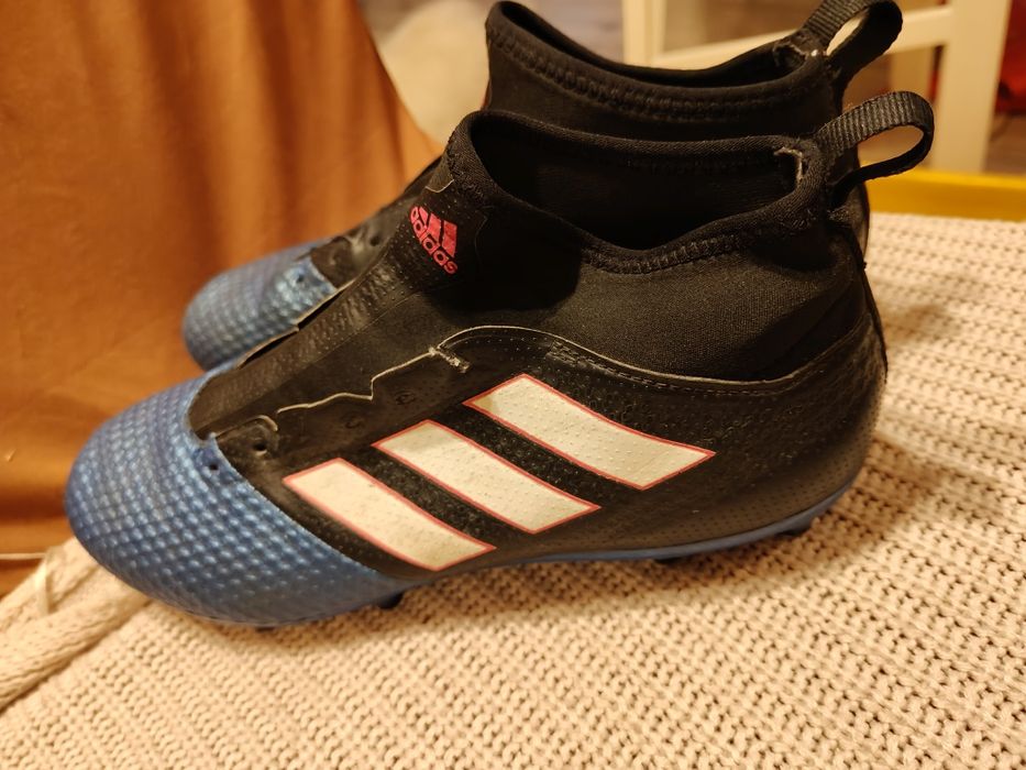 Adidas buty do gry w piłkę 41