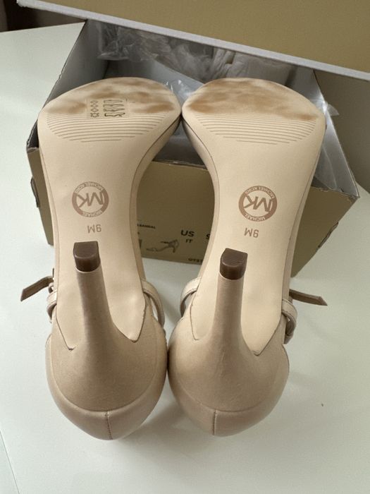 Босоніжки Michael Kors (нові)