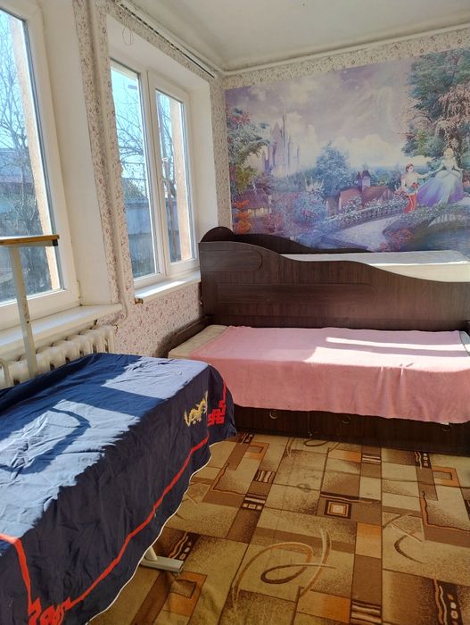 Продам пол дома на Совхозе