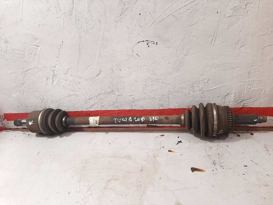 Полуось Хюндай туксон привод шрус піввісь hyundai tucson кулак цапфа