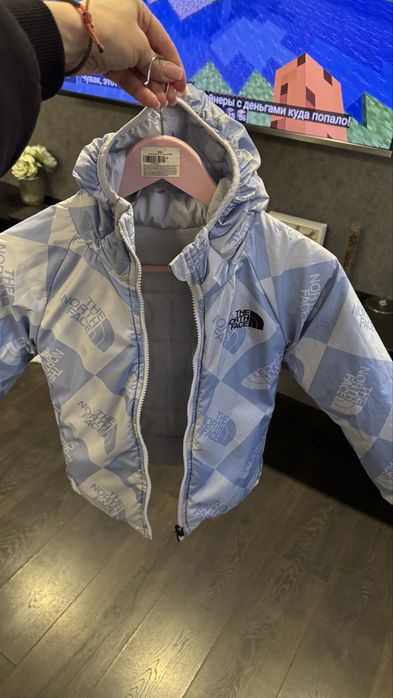 Двостороння куртка The North Face 7-8(6-7 р)оригінал