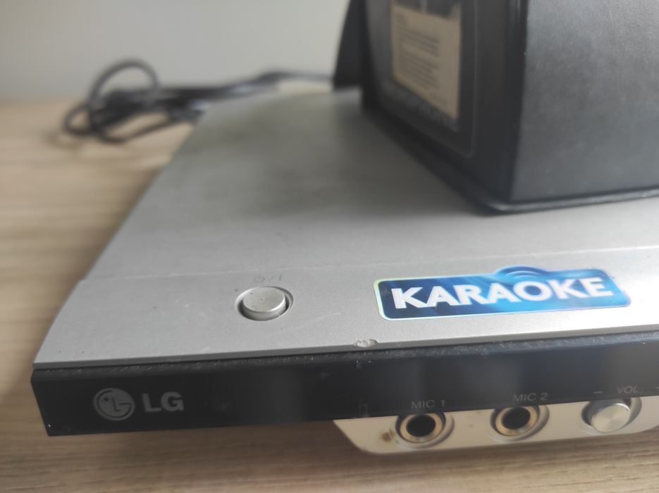 DVD and Karaoke Player64752024169731121