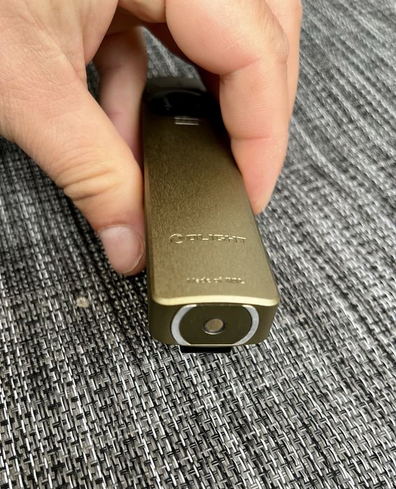 Latarka Olight Arkfeld Ultra