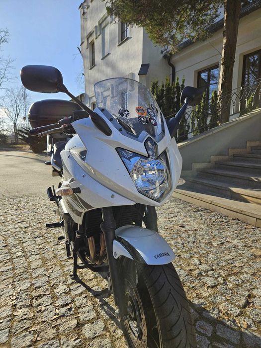Yamaha XJ6 z 2011 roku
