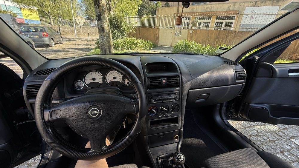 Opel Astra Carrinha 1.6