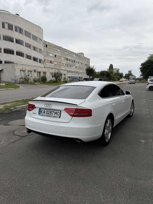 Audi A5 Sportback Офіційна