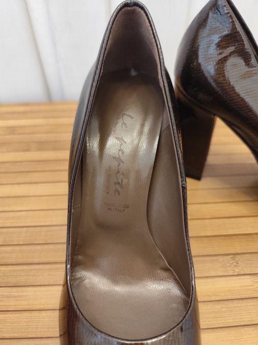 туфлі на підборах шкіряні лак