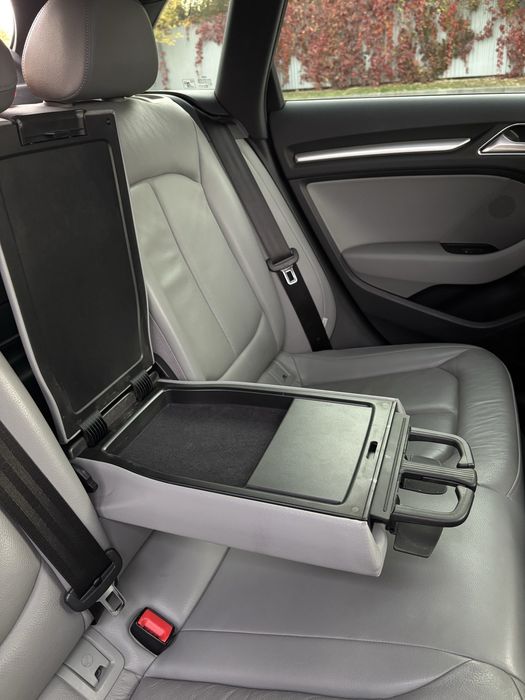 Audi a3 e-tron 2017