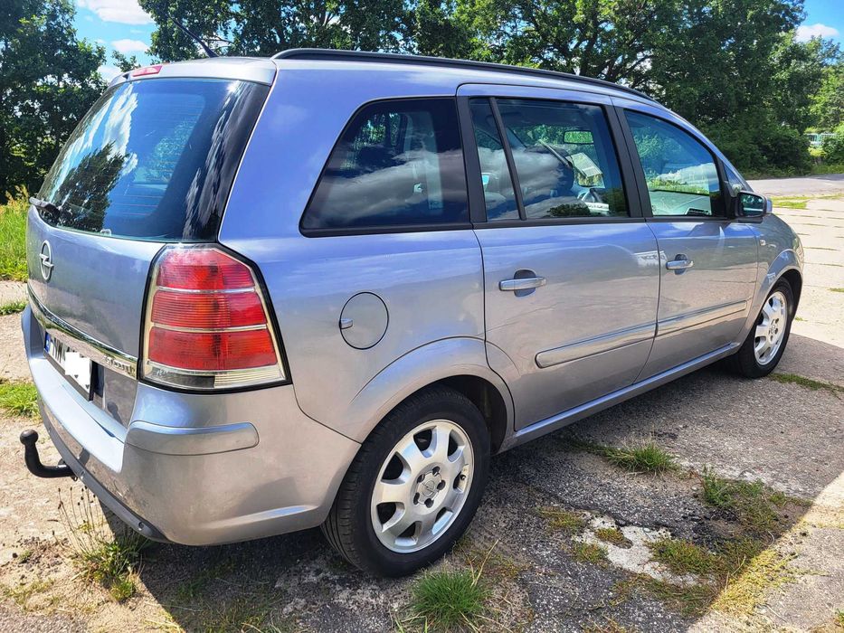 Opel Zafira B 2007r. 1.9CDTI 120KM 7 miejsc