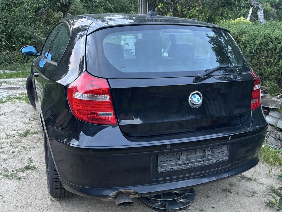 Bmw 116i 08r / klamoty / baza