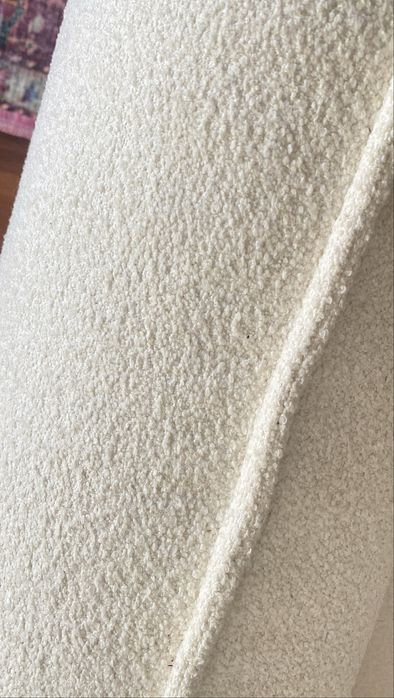 Sofá branco de chenille