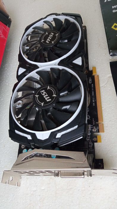 Видеокарта MSI ARMOR Radeon RX 570-4GB-DDR5