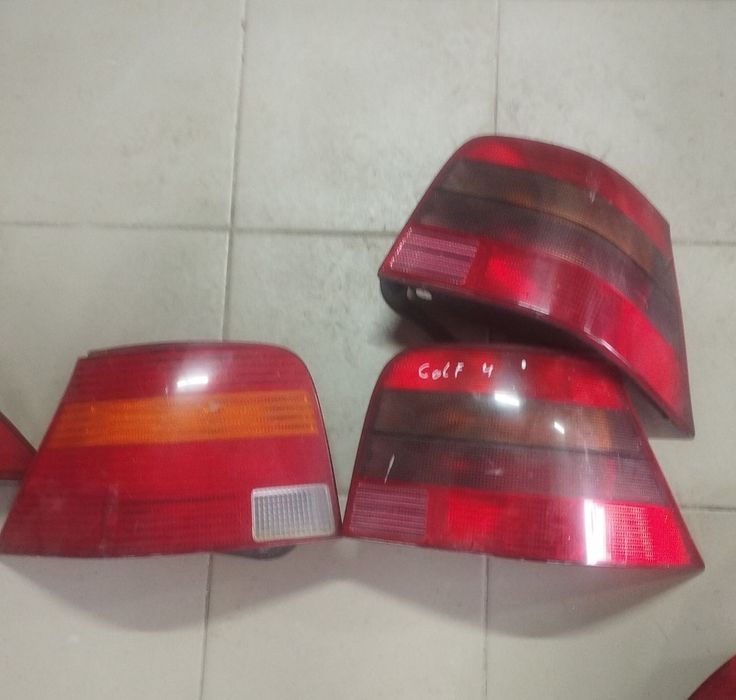Задні фонарі стопи VW Golf 4