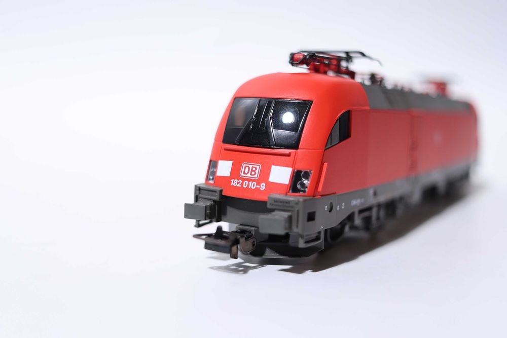 Piko BR 182 «Taurus»