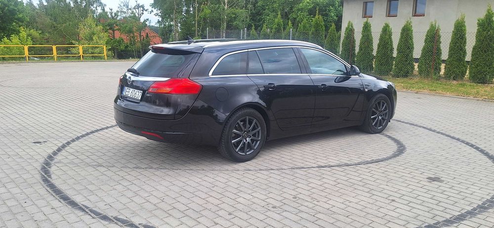 Sprzedam opel insignia