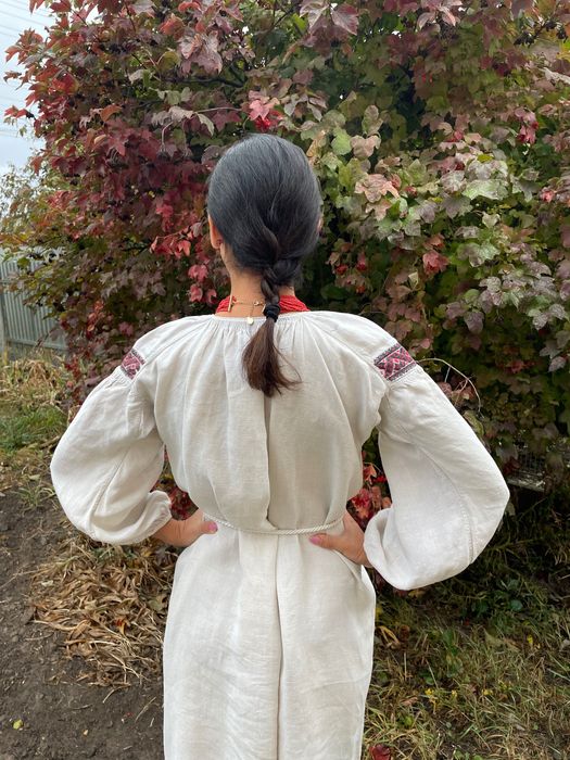 Сорочка стародавня вишита вишиванка