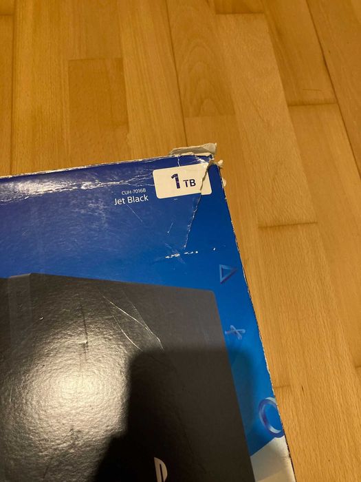 PS4 Pro com 1TB de memória!