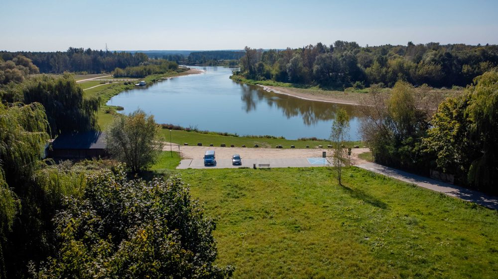 Bug Na Skarpie - Domek z Balią i Kominkiem na wynajem | Nad rzeką