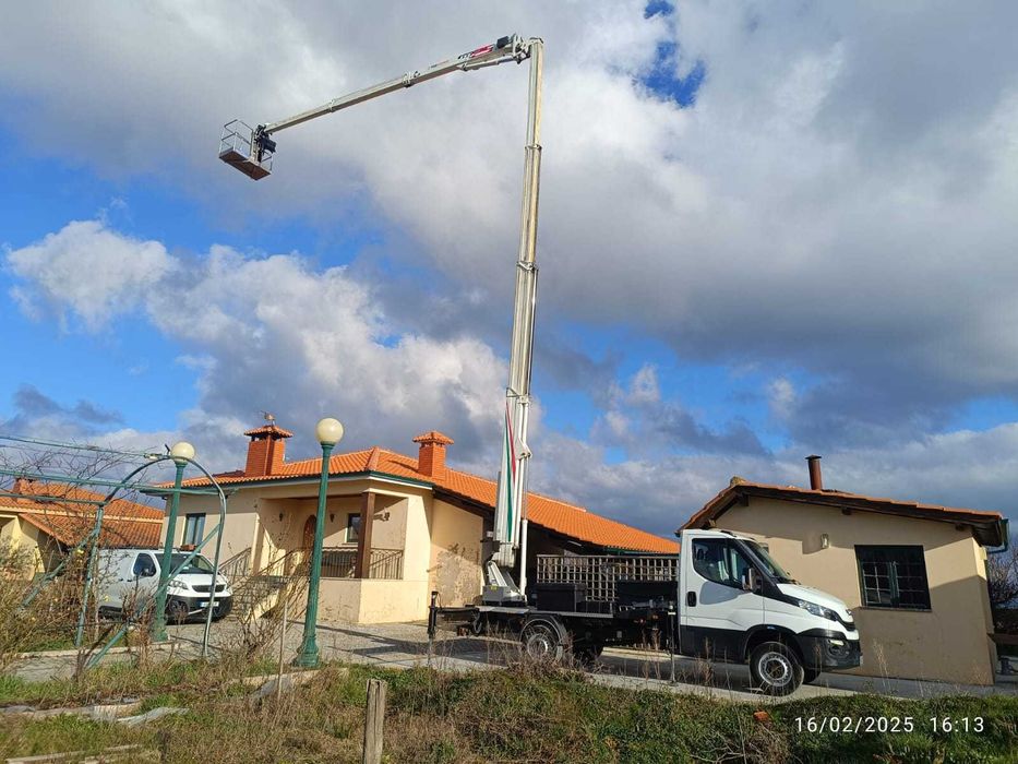 Alugo plataforma 25m