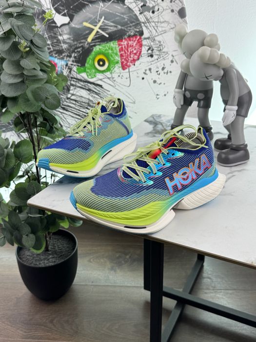 Кросівки Hoka U Fly 1 39 розмір Е15455