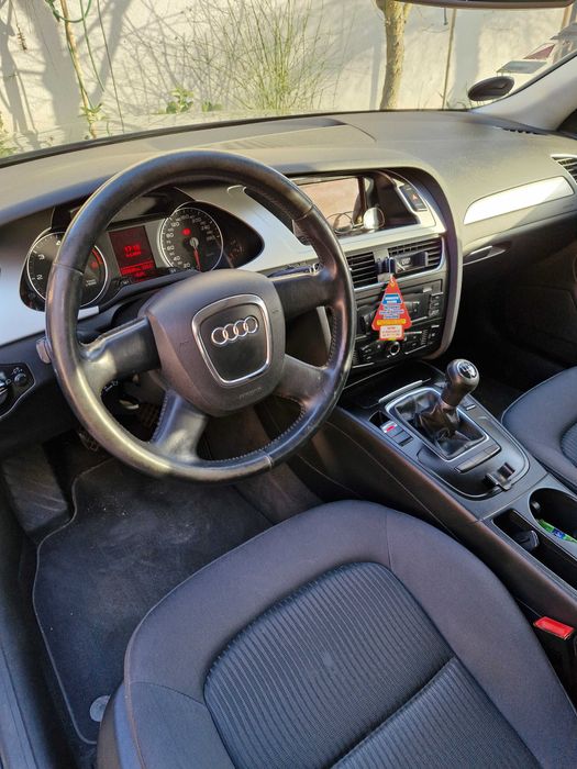 Sprzedam Audi A4 B8 2.0 TDI