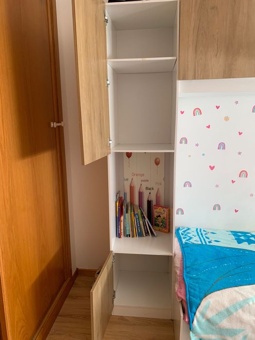 Quarto completo Estúdio Sweet Dreams para crianças ou jovens.