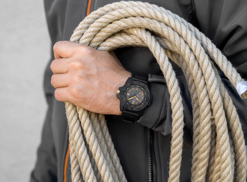 Годинник LUMINOX Navy SEAL 3500 45 mm. XS.3508.GOLD 200 MT.