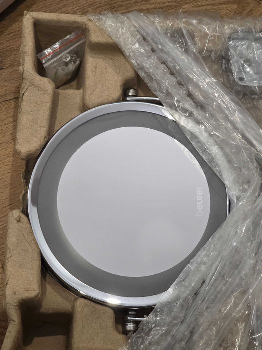 Lusterko kosmetyczne LED Beurer BS59 2w1