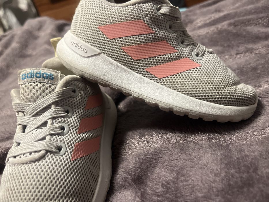 Adidasy dla dziewczynki 24