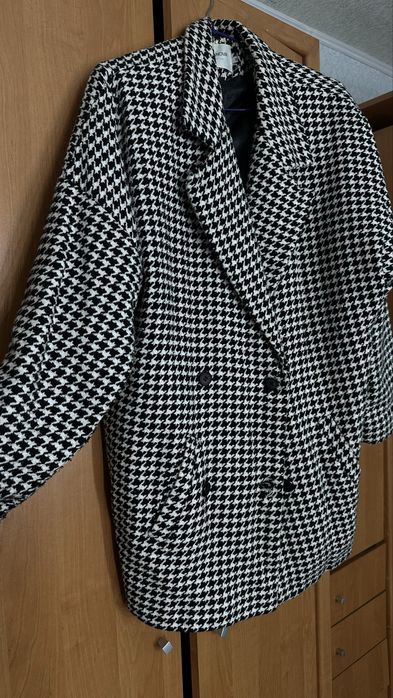 Пальто в гусячу лапку