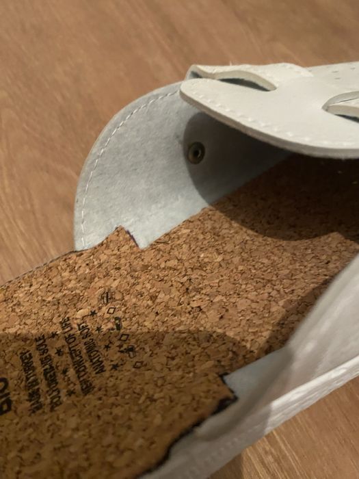 Тапочки медецинськи.