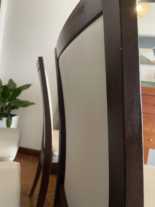 Conjunto de cadeiras