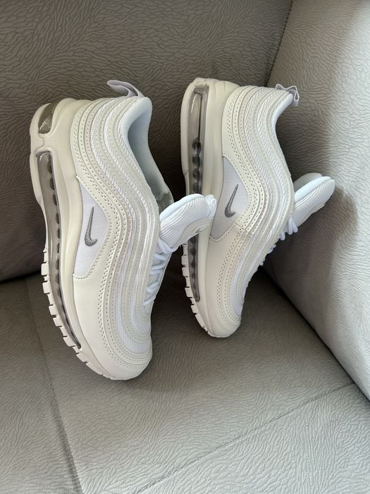 Nike Air Max 97 Triple White rozmiar 38(długość wkładki 24cm)